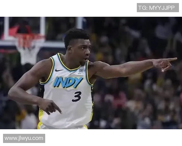 Shams：托马斯因左腿筋拉伤至少缺席三到四周