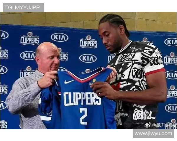 媒体人谈快船：赛季还早反映不了实力 卢没啥毛病&没有完美的教练